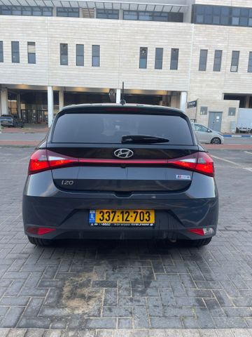 יונדאי i20