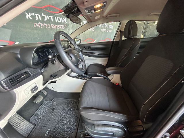 יונדאי i20