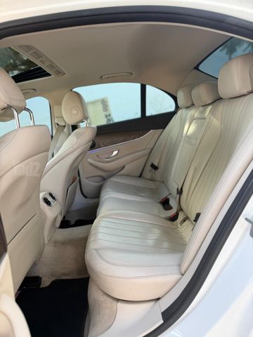 מרצדס-בנץ E-class