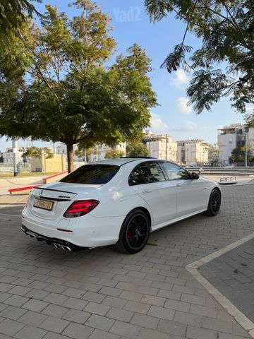 מרצדס-בנץ E-class