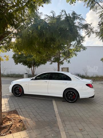 מרצדס-בנץ E-class