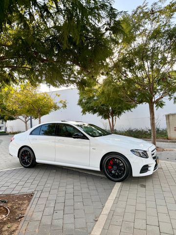 מרצדס-בנץ E-class