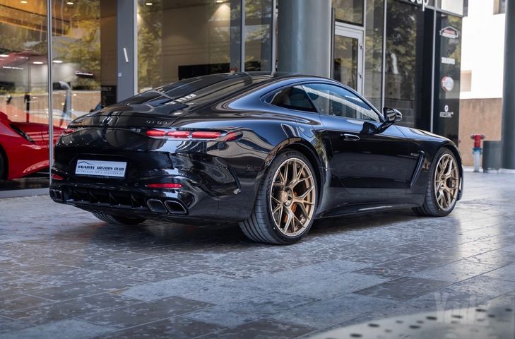 מרצדס-בנץ AMG GT