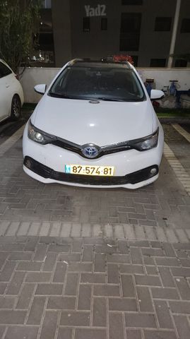 מודעת רכב טויוטה אוריס