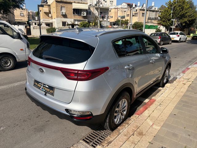 קיה ספורטז'