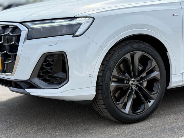 אאודי Q7