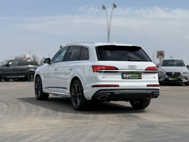 אאודי Q7