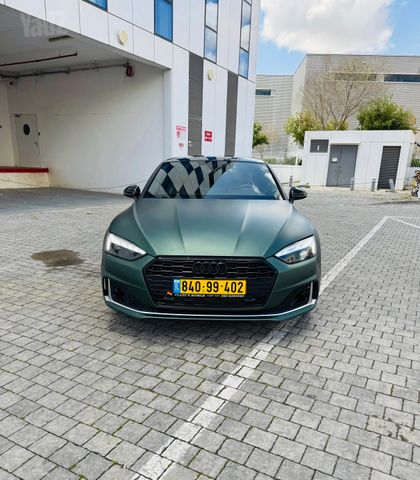 אאודי A5