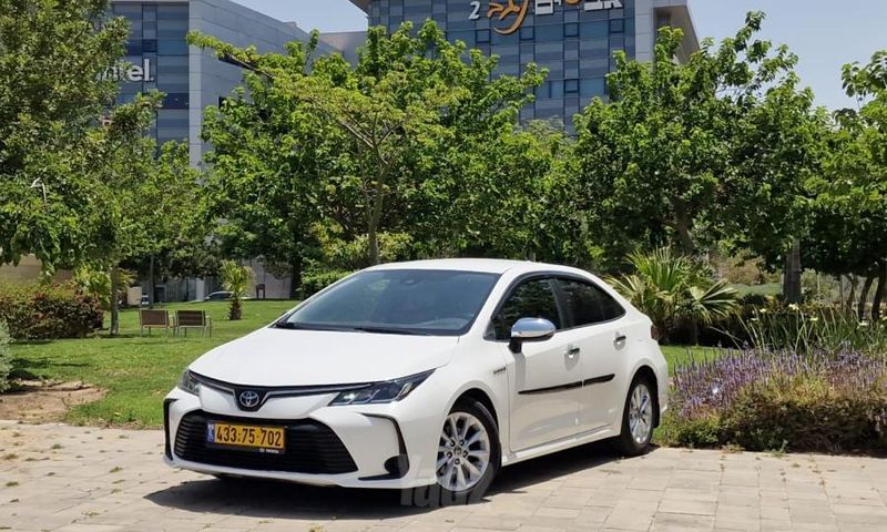 מודעת רכב טויוטה קורולה