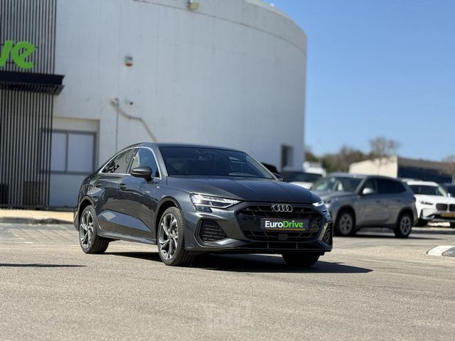 אאודי A3