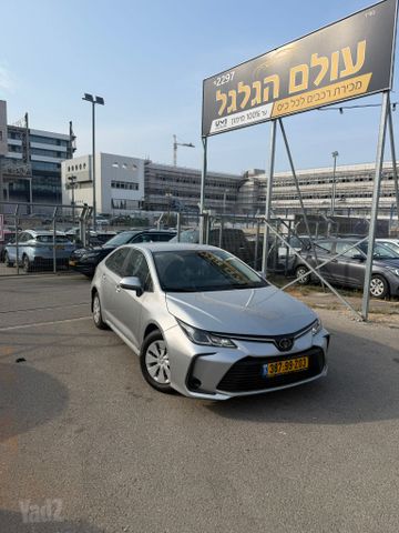 מודעת רכב טויוטה קורולה