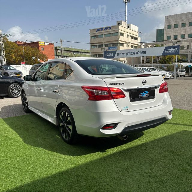 ניסאן סנטרה