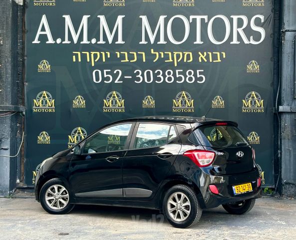 יונדאי i10