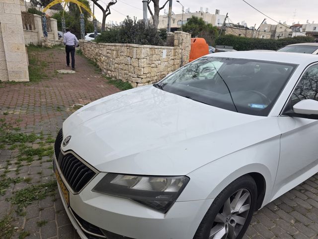 סקודה סופרב