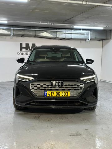 אאודי Q8 e-tron