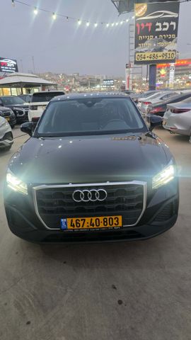 אאודי Q2