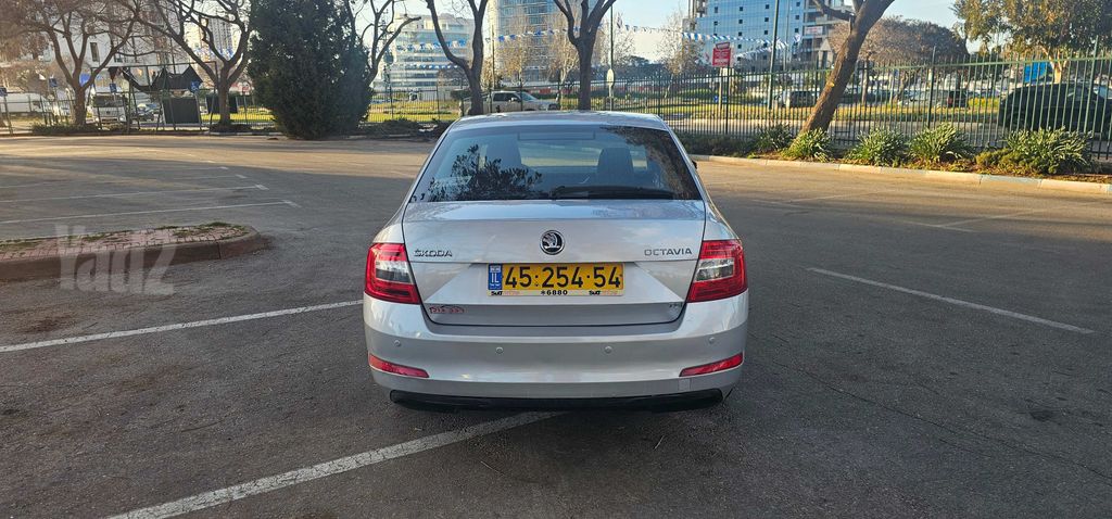 סקודה אוקטביה 