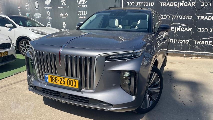 מודעת רכב הונגצ'י E-HS9