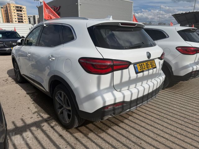 אם ג'י EHS PHEV