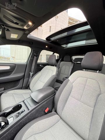 וולוו XC40