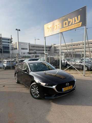 מודעת רכב מאזדה 3