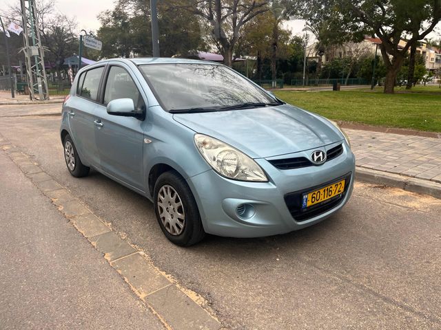מודעת רכב יונדאי i20