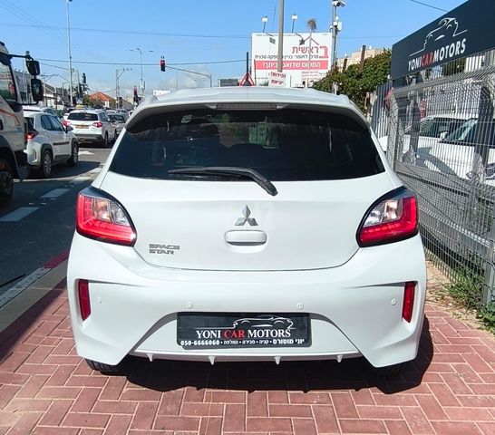 מיצובישי ספייס סטאר