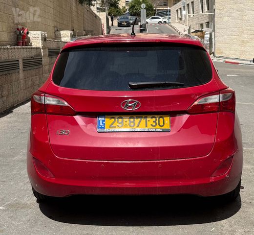 יונדאי i30