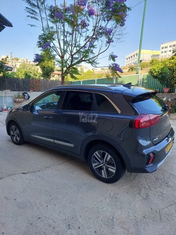 קיה נירו