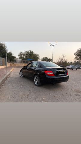 מודעת רכב מרצדס-בנץ C-class