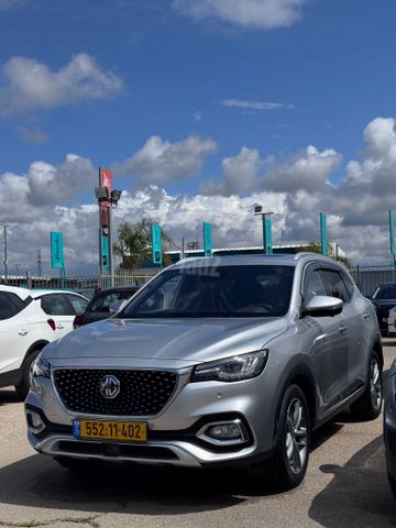 מודעת רכב אם ג'י EHS PHEV