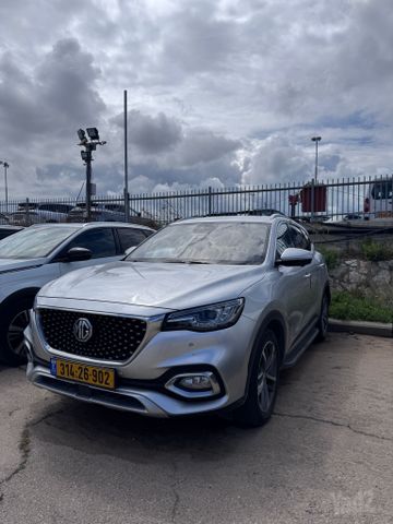 מודעת רכב אם ג'י EHS PHEV