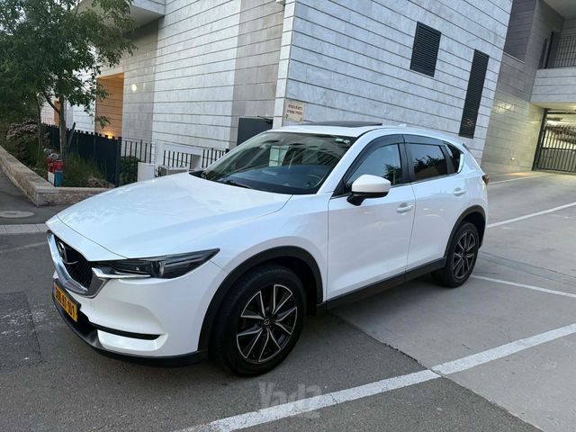 מודעת רכב מאזדה CX-5