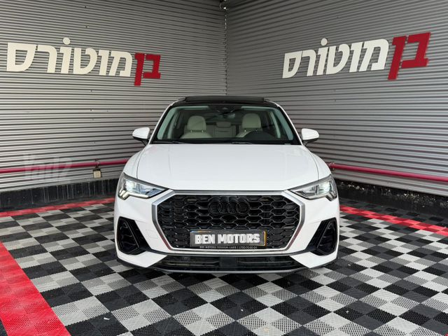 אאודי Q3