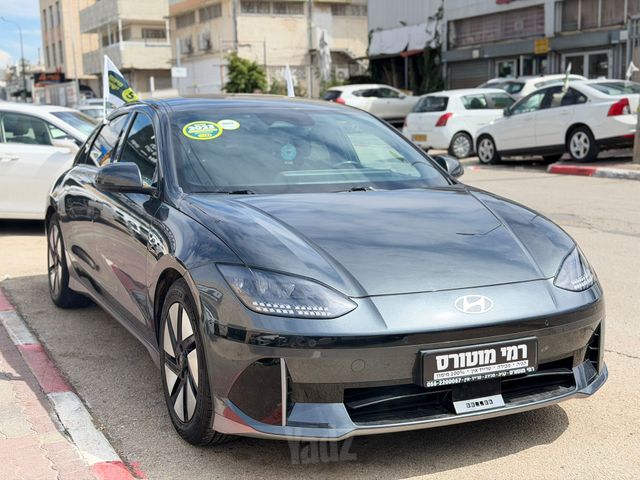 יונדאי איוניק 6
