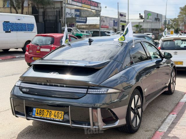יונדאי איוניק 6