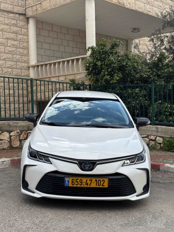 מודעת רכב טויוטה קורולה