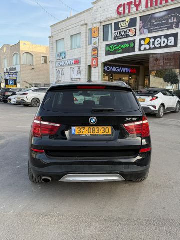 ב מ וו X3