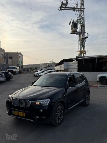 ב מ וו X3