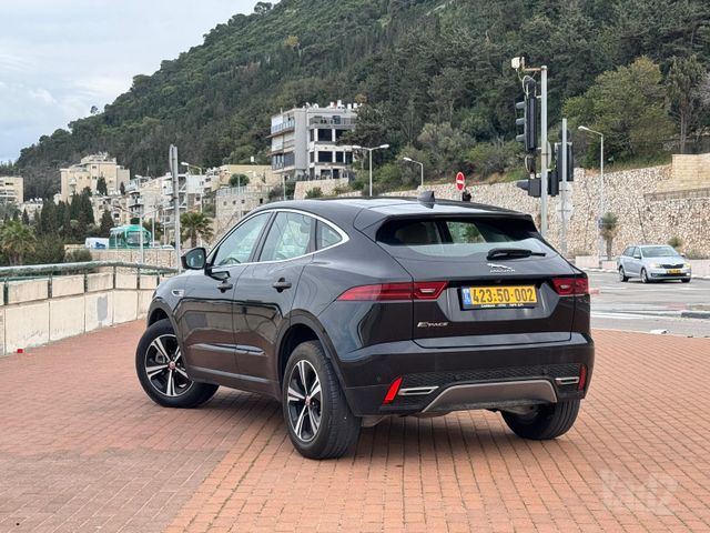 יגואר E-Pace