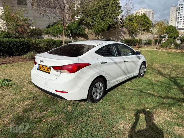 יונדאי I35