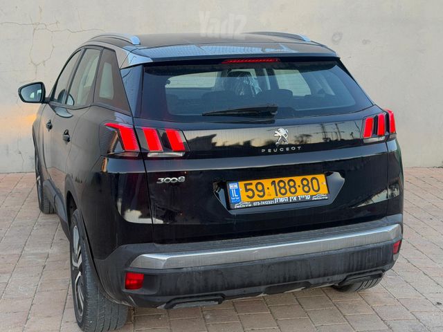 פיג'ו 3008
