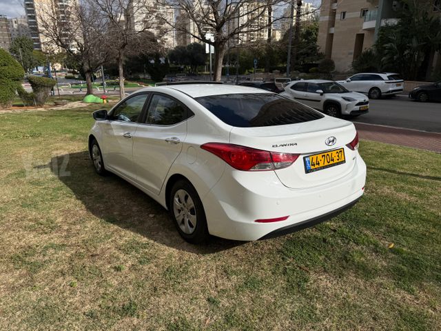 יונדאי I35