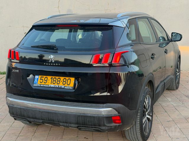 פיג'ו 3008