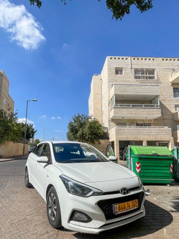 יונדאי i20