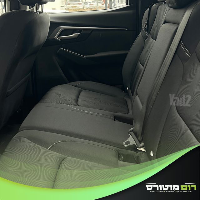 איסוזו די-מקס
