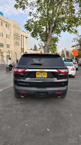 שברולט טראוורס