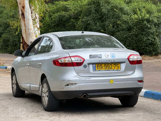 רנו פלואנס