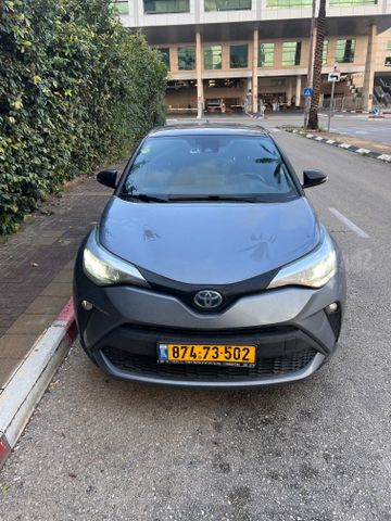 טויוטה C-HR