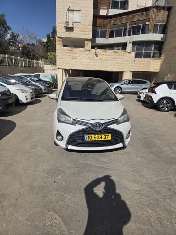 מודעת רכב טויוטה יאריס